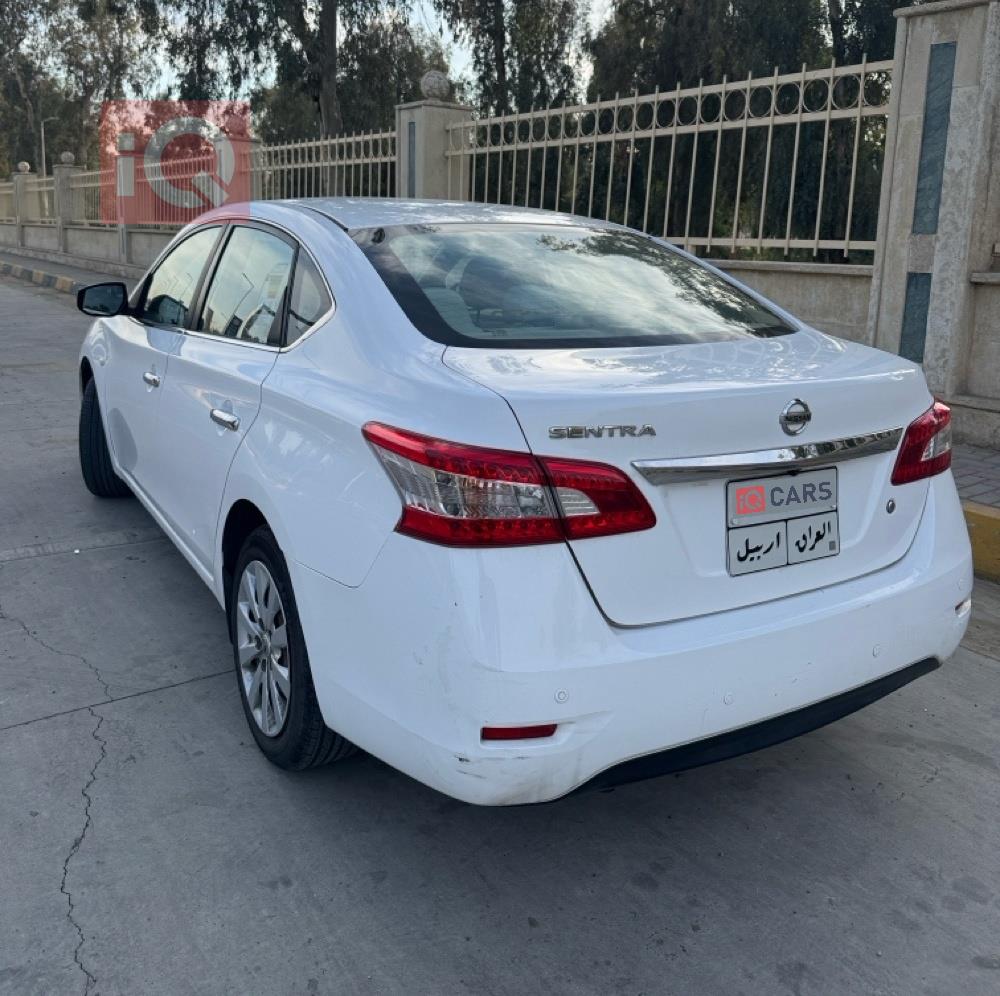 نيسان سنترا